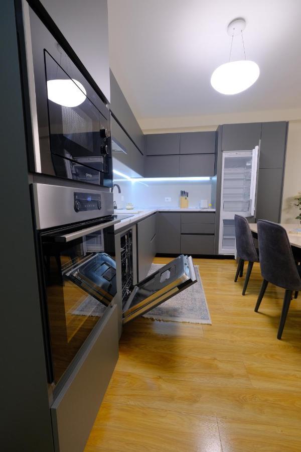 Comfy Apartment In Shkodër Екстериор снимка