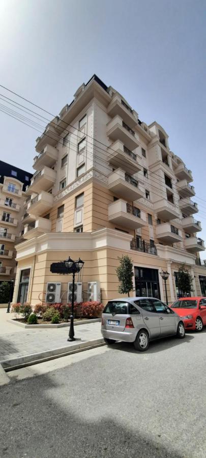 Comfy Apartment In Shkodër Екстериор снимка